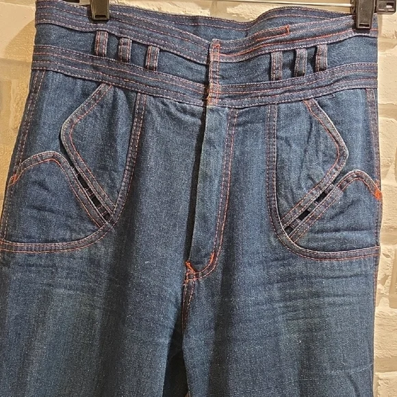 Vintage 70's n'est-ce pas? jeans.